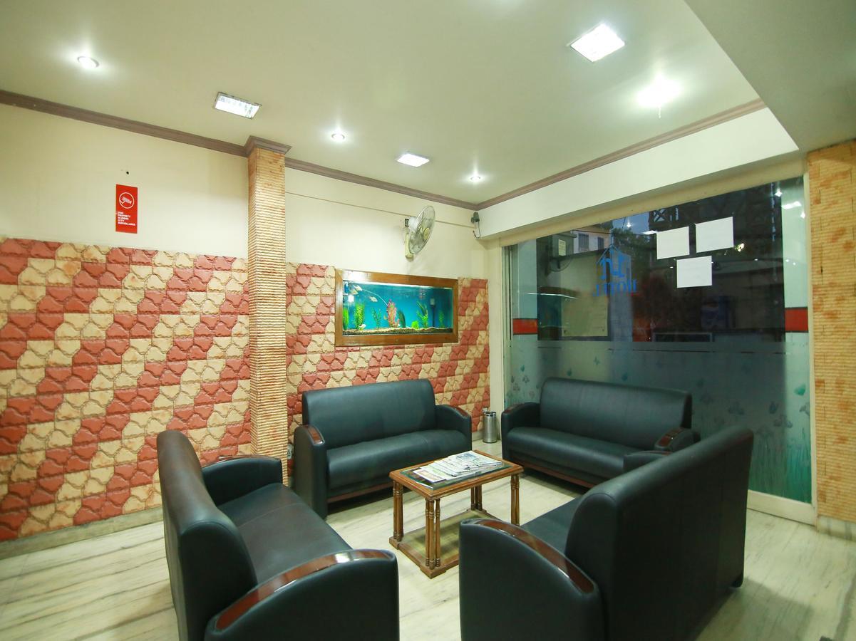 Oyo 4824 Hotel Star Kochi Extérieur photo